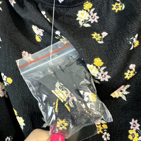 NWT Torrid Tube Top Shirt Plus Size 3X Tank Top Black Floral Stretch NEW - Picture 5 of 9